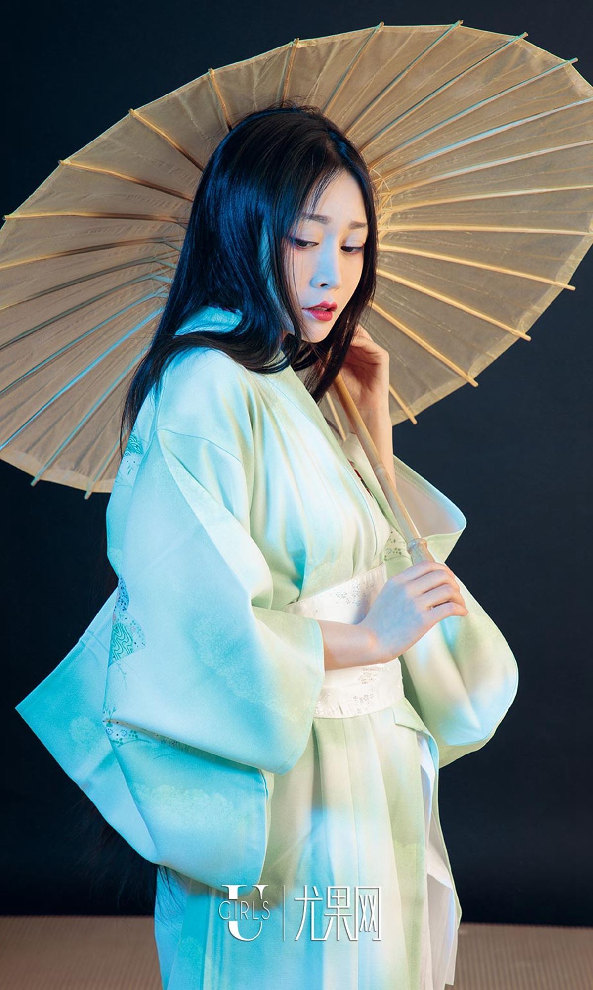 [Ugirls尤果网] 爱尤物专辑 2019.02.14 NO.1366 豌豆公主 姹紫嫣红